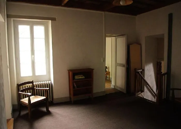 Logis De Bournet Casa de Férias Mouthiers-sur-Boeme