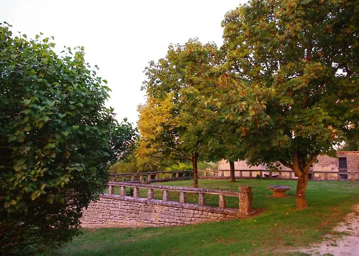 Logis De Bournet Casa de Férias *