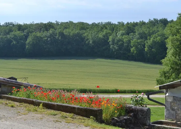 Casa de Férias Logis De Bournet Mouthiers-sur-Boeme