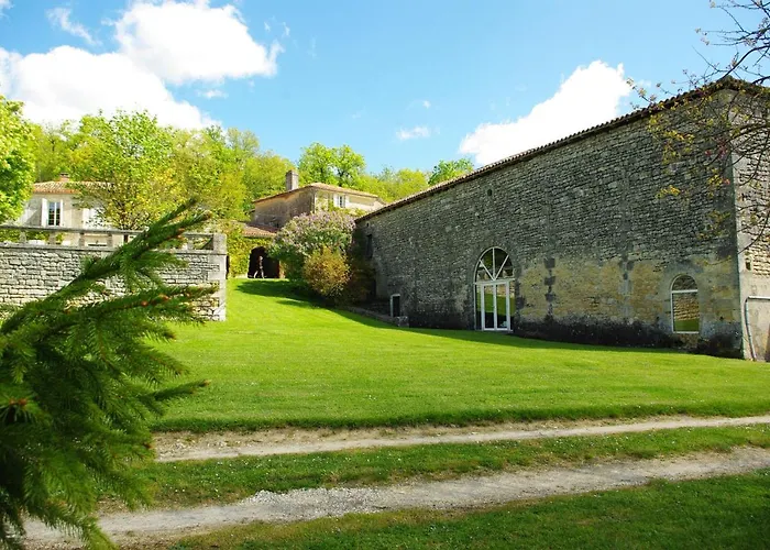 Logis De Bournet Casa de Férias *